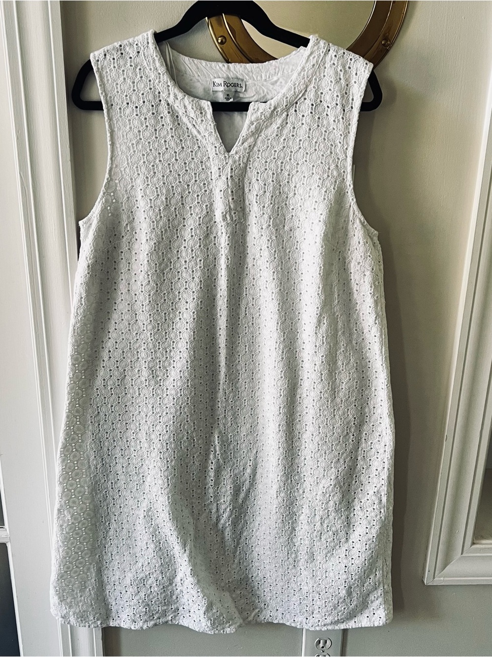 Kim Rogers White Eyelet Notch-Neck Sleeveless Dress